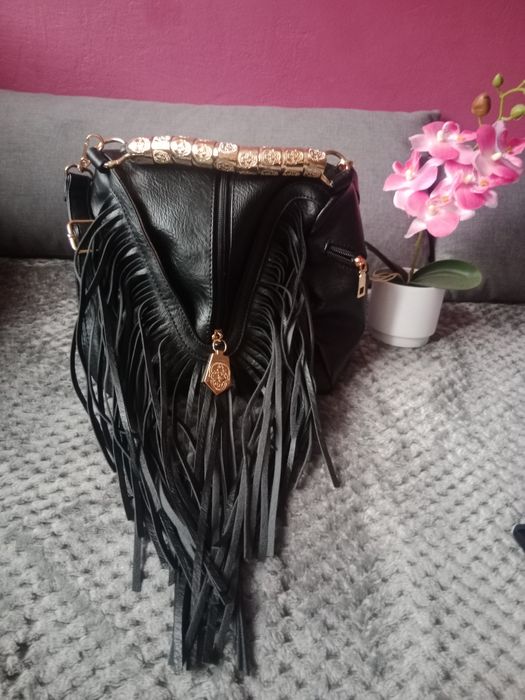 Prześliczna torebka z fredzlami