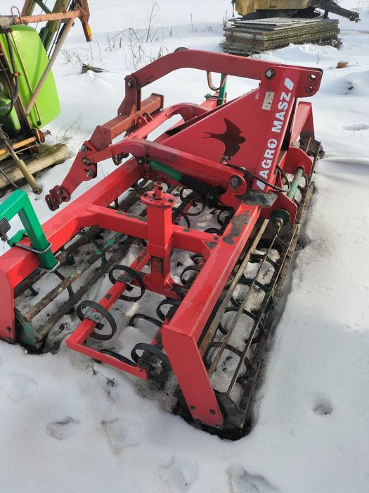 Agregat uprawowo-siewny