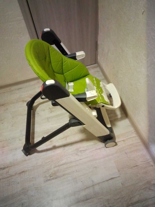 Кресло для кормления Peg Perego