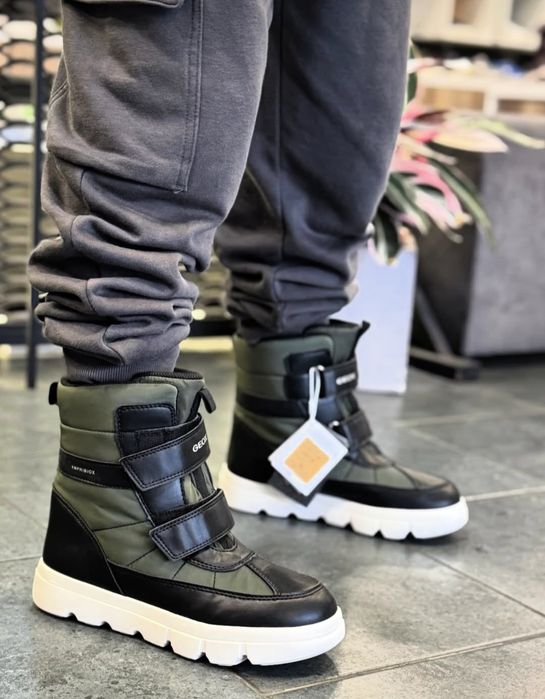 Зимове взуття GEOX