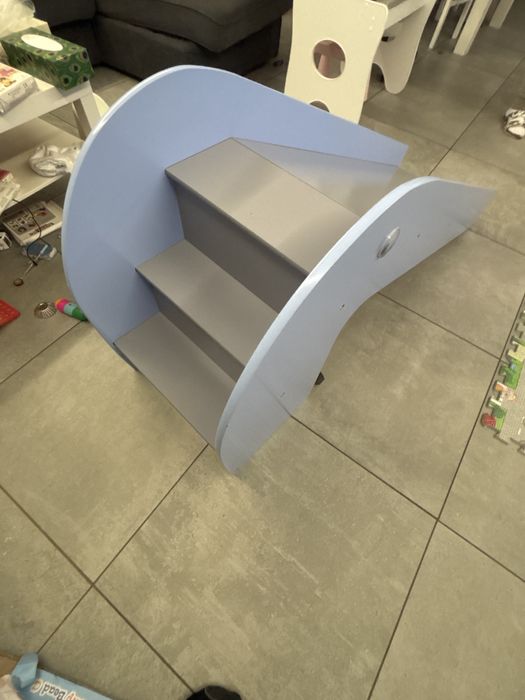 Zjeżdżalnia dla dziecka