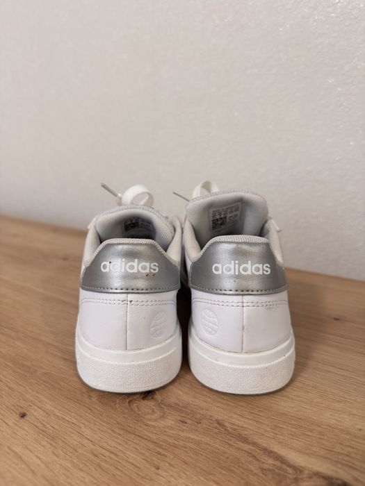 Жіночі/дитячі кросівки Adidas GRAND COURT LIFESTYLE TENNIS LACE-UP