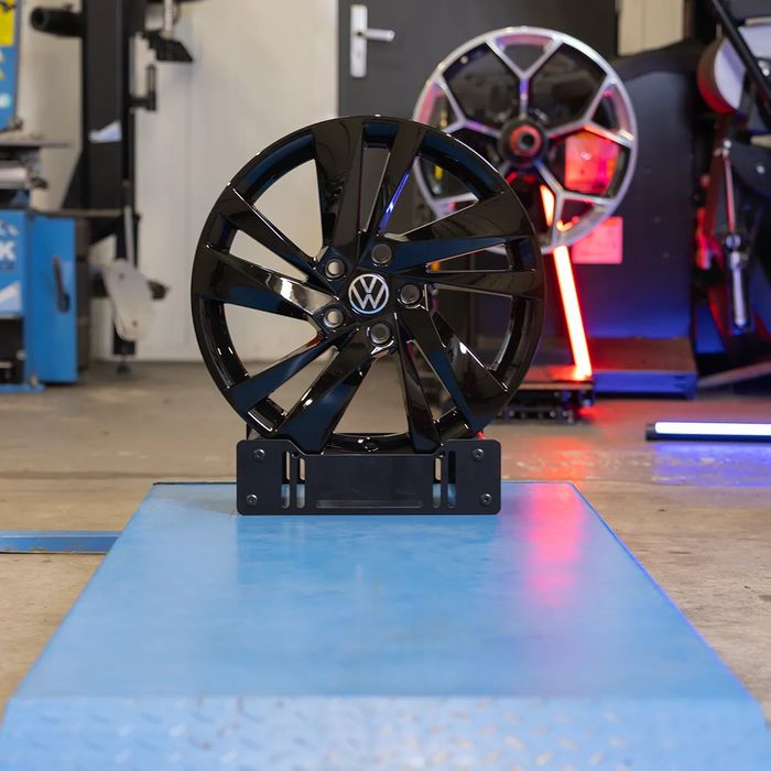 NOWE ORYGINALNE Felgi 17" Volkswagen Golf Jetta Passat Tiguan T-Roc