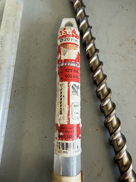 Chisels, Points, and Drill Bits426911673930240000