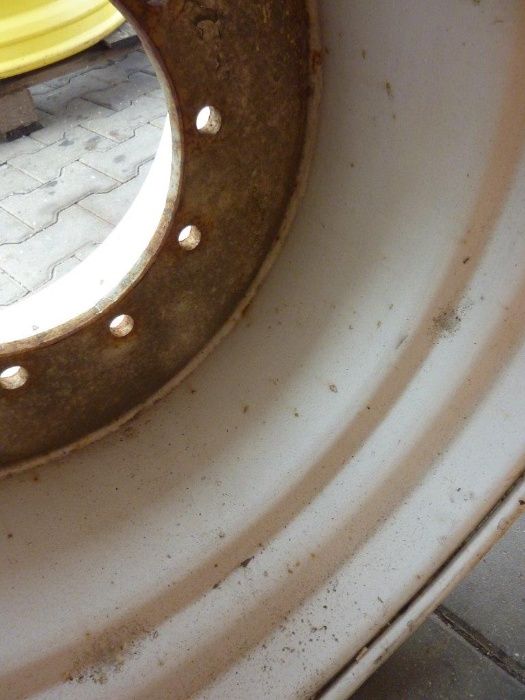 Felga używana 25x26.5 10x335mm ET0 800zł D14