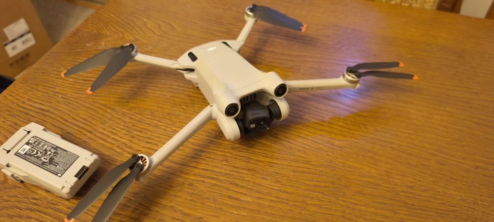 Dron DJI Mini 3 Pro