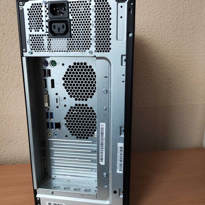 Супер ціна! Fujitsu Esprimo P957 i5-6500 8 GB ddr4  256 gb NVME — Надійний ПК з Європи  для роботи навчання та розваг