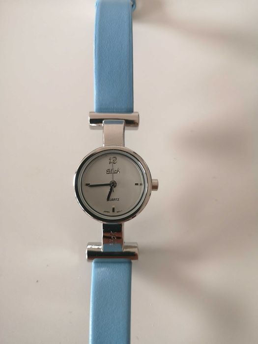 Relógio azul da Slick