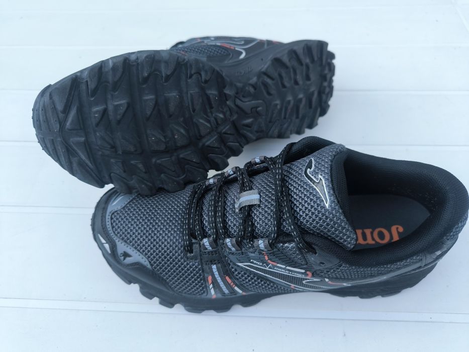 Sapatilha joma shock trail