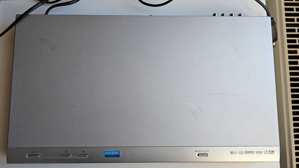DVD плеєр LG DK577XB