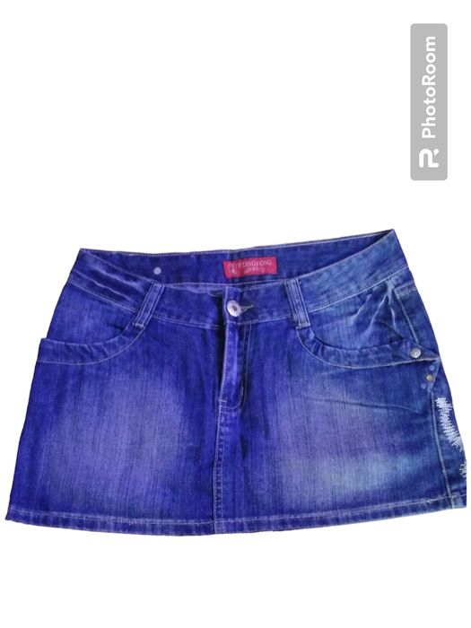 (Розмір 30) (Розмір 29) Джинсовая юбка с потертостями. Мини длина. Вкл