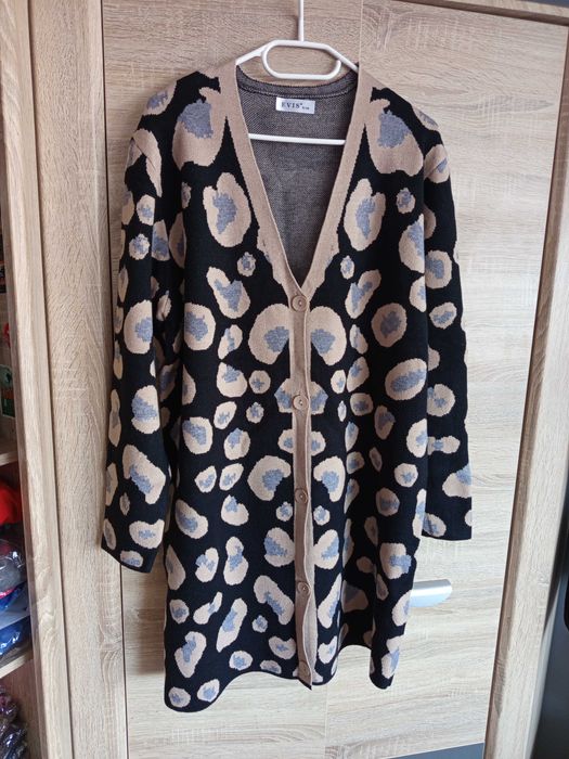 Płaszczyk wiosenny sweterkowy wiskoza