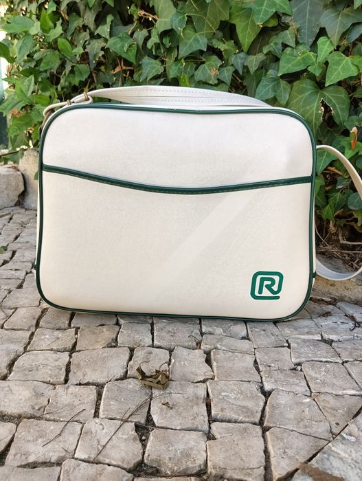 Saco desportivo vintage branco e verde