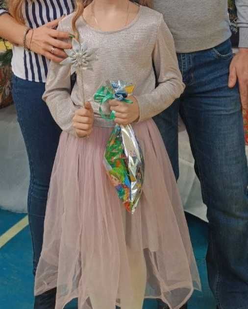 Нарядное платье детское, сукня