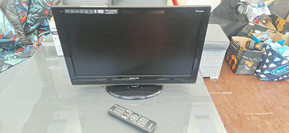 Telewizor / monitor Philips 22” Full HD HDMI DVB-T z pilotem