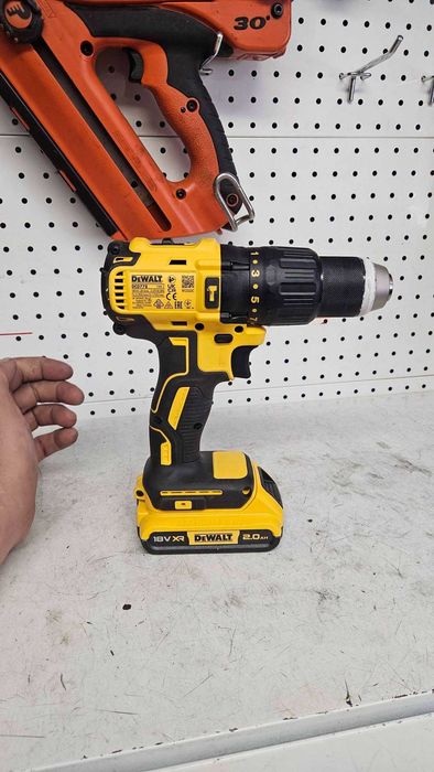 Wkrętarka akumulatorowa DeWalt DCD778NT 18 V + 1x2ah