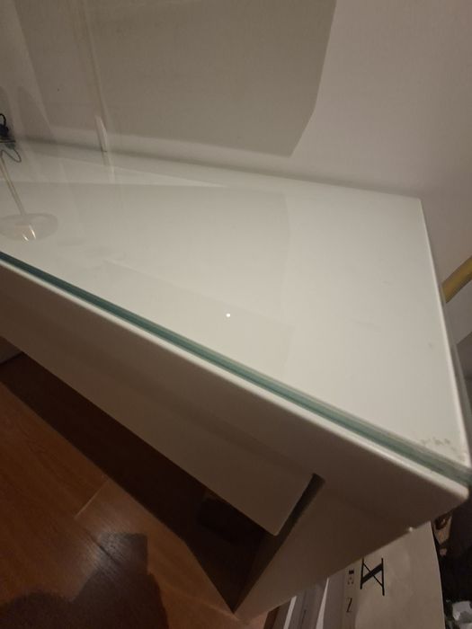 Vendo secretária