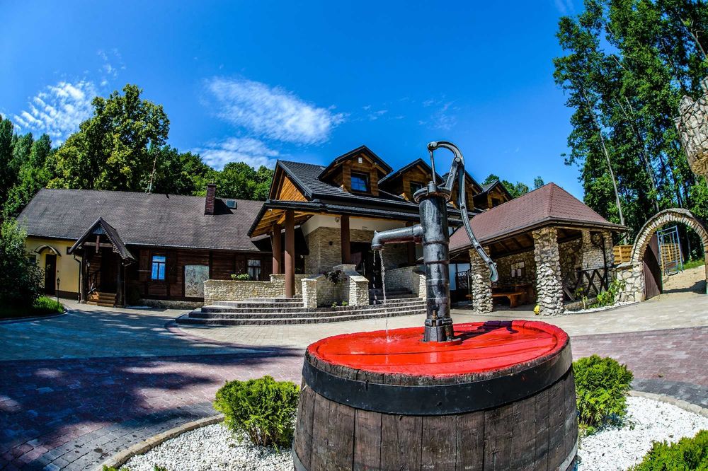 Ferie, zima, domki, noclegi, jacuzzi, sauna, kominek, balia