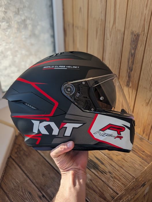 Як новий Мотошлем KYT NFR M (agv shoei icon ruroc mt ls2 nolan)