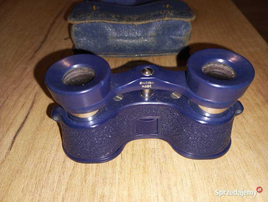 zabytkowa lornetka operowa marki Kershaw