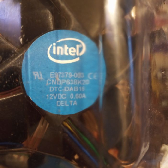 Кулер новый в упаковке