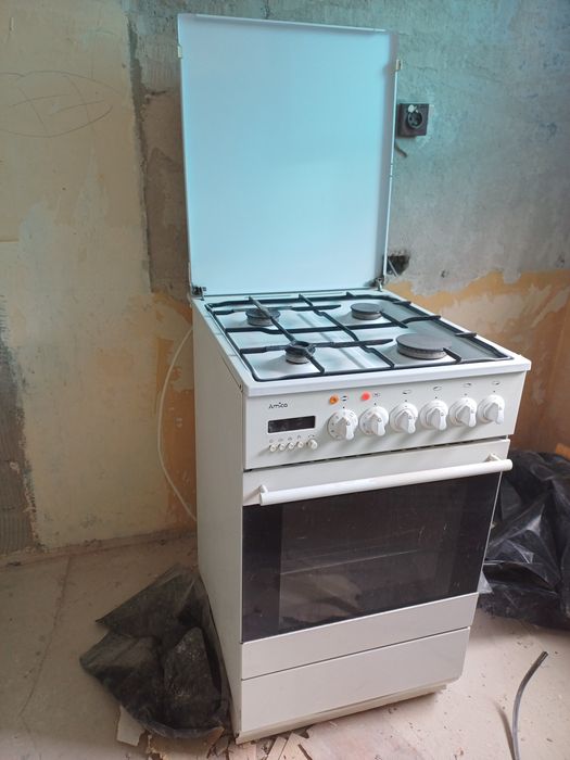 Kuchenka gazowa elektryczna