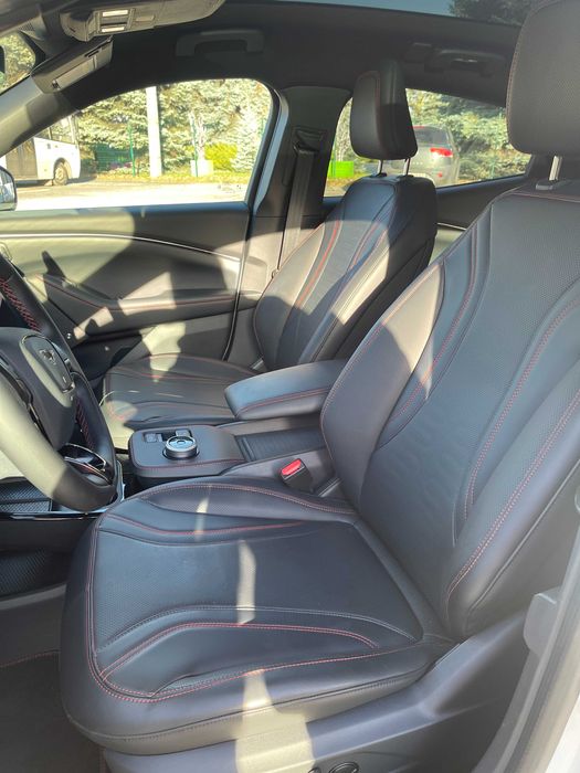 Електромобіль Mustang mach-e