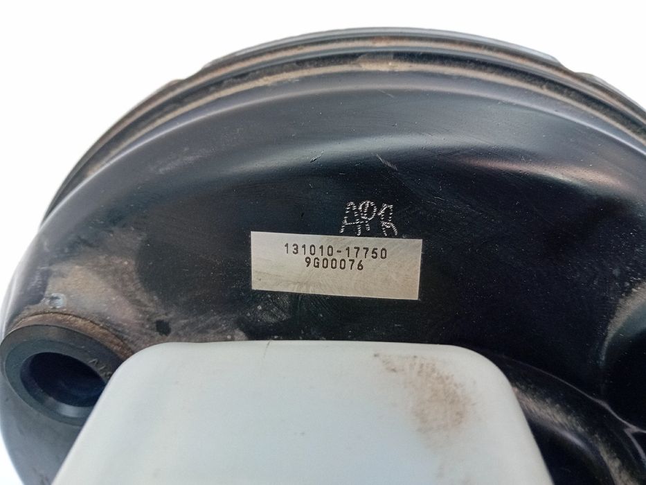 Servofreio TOYOTA iQ (_J1_)