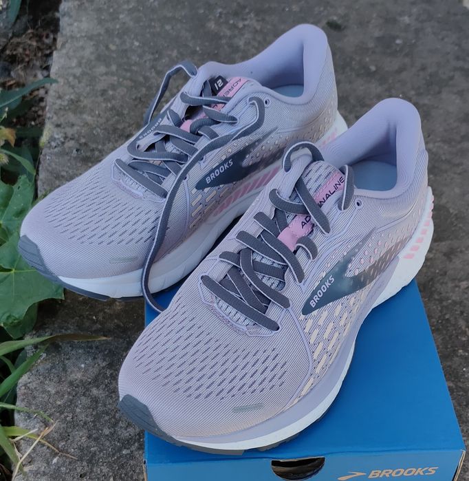 Кросовки женские BROOKS ADRENALINE gts 21