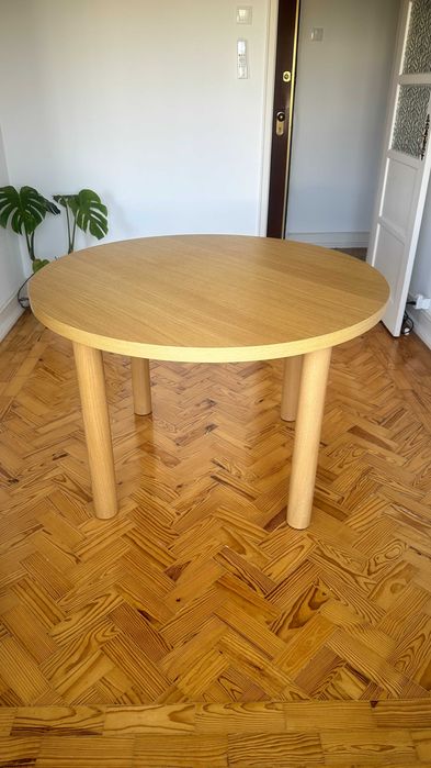 Mesa de jantar STOCKHOLM 2025 - Ikea