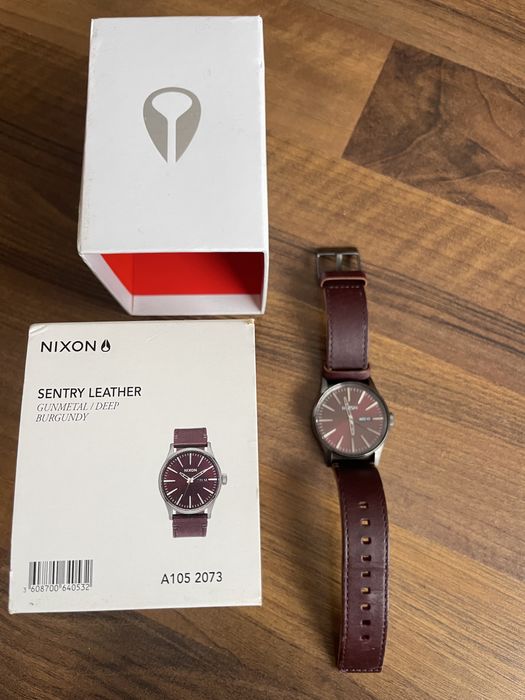 Relógio Nixon  novo