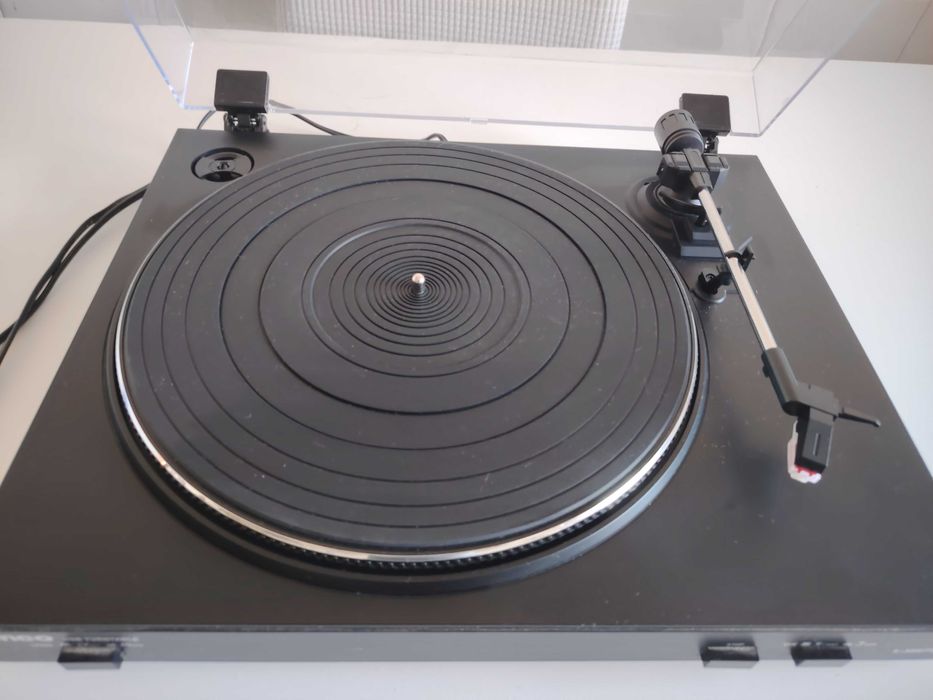 Gira Discos Lenco com USB