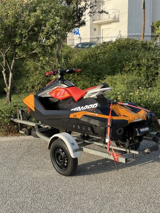 Sea-Doo Spark Trixx 2UP 90cv – 2020