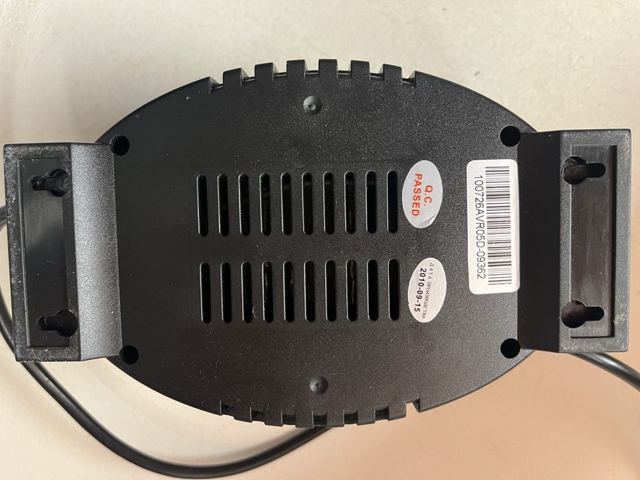 Стабілізатор напруги luxeon AVR-500D