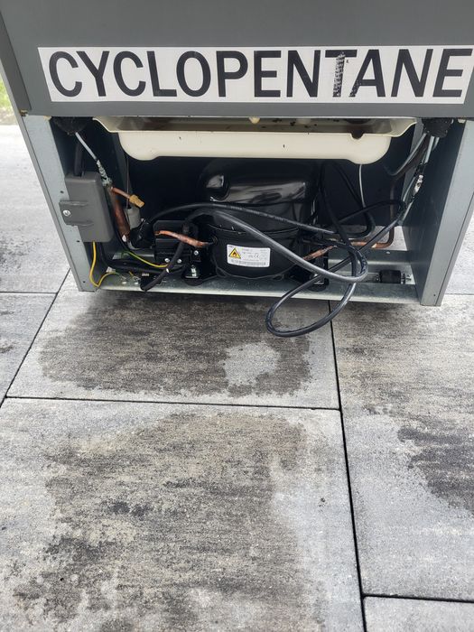 Lodówka z zamrażarką 3 szuflady BOMANN