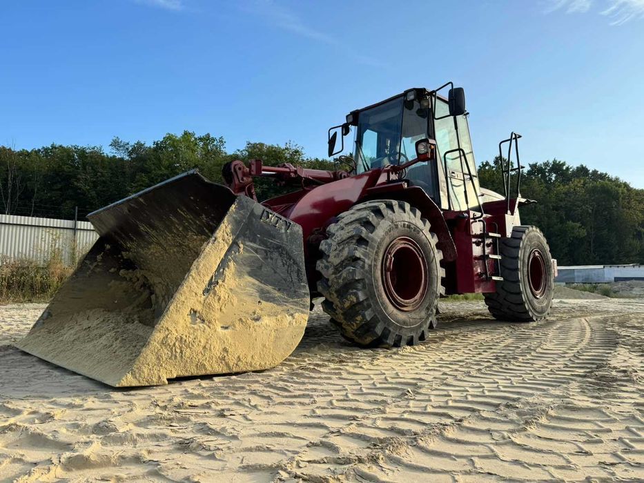 Фронтальний погрузчик CAT 950 Фронтальний навантажувач CAT 950 2000 рік випуску Добрий стан
