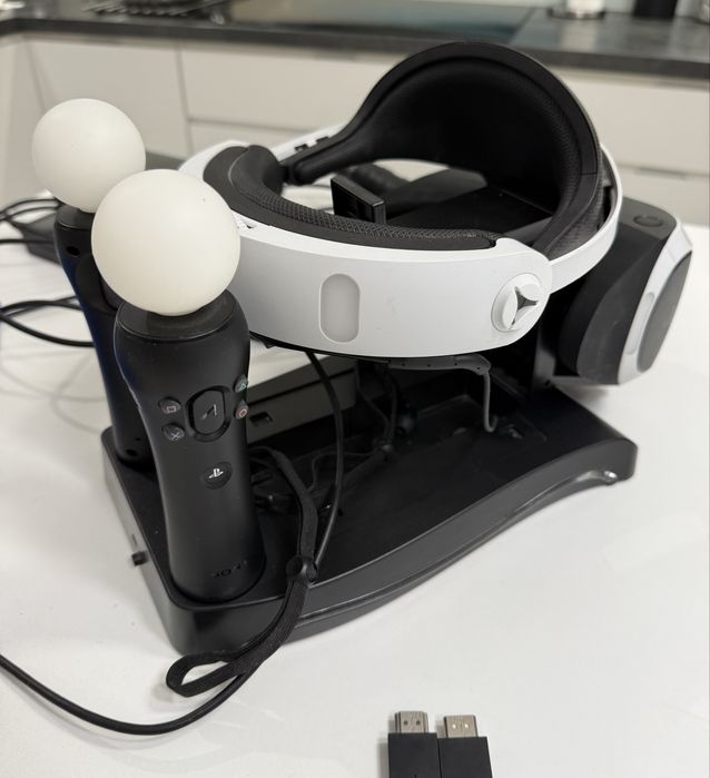 Gogle VR1 na PS4/PS5 + 2 pady Move VR