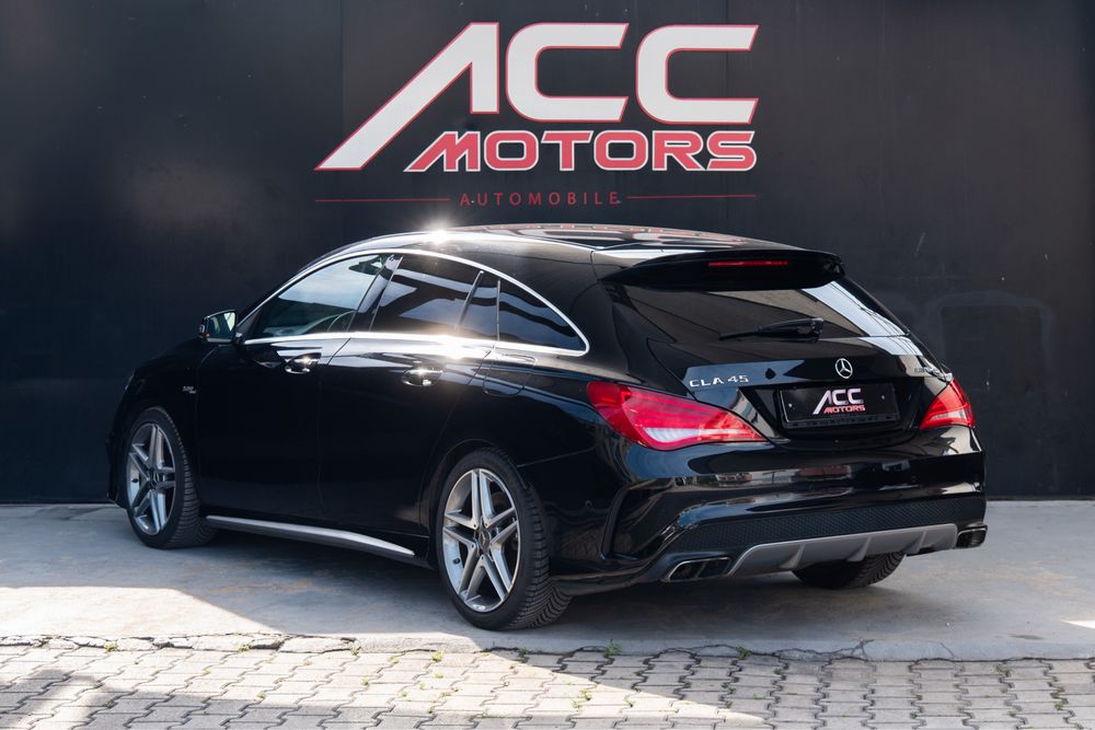 Mercedes Benz CLA45 AMG