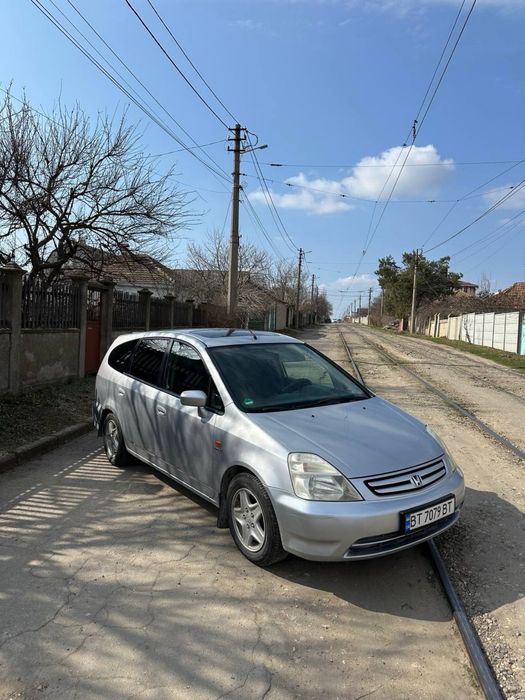 Авто Honda Stream 2.0 газ/бенз (2001)