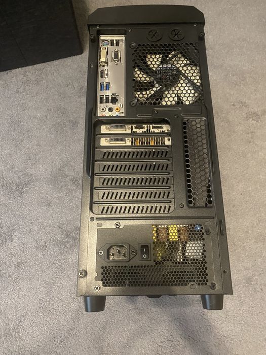 Komputer stacjonarny dla graczy