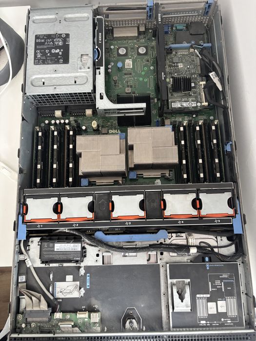 Serwer Dell PowerEdge R710