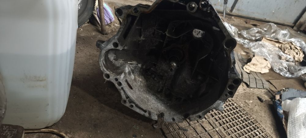 КПП пассат В5 1.8 ходовая рычаги запаска