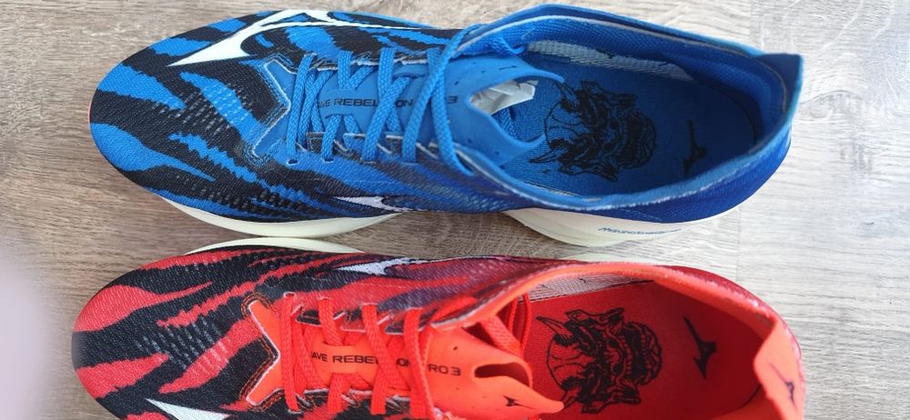 Buty do biegania mizuno wave rebellion pro 3