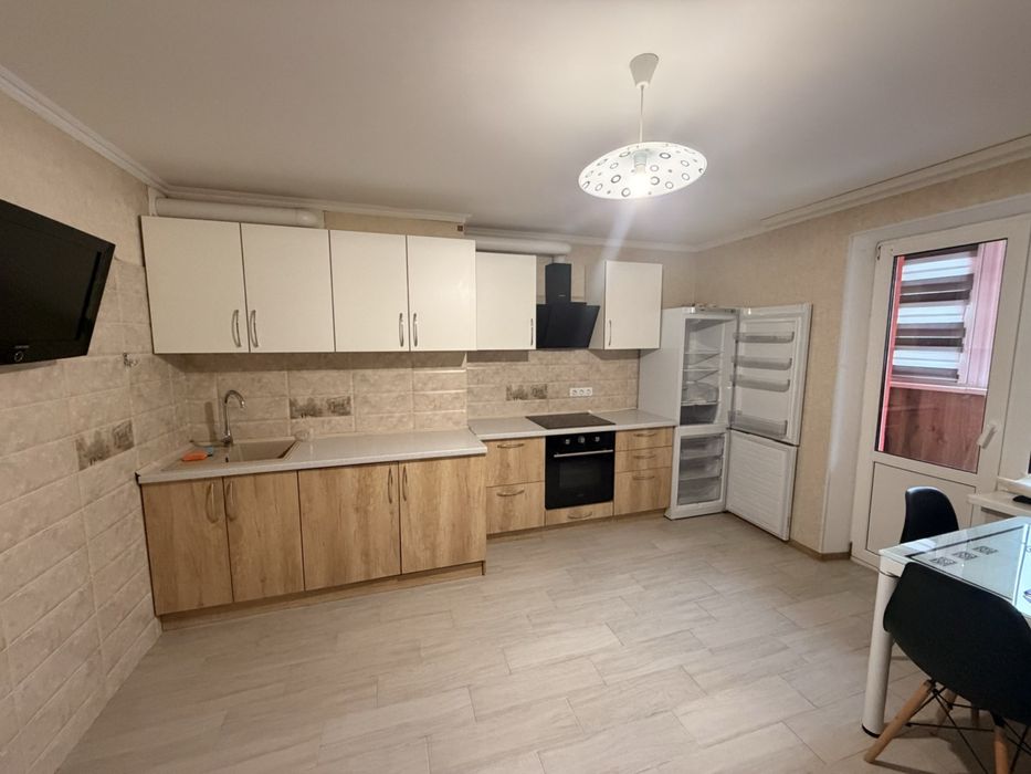 Однокімнатна, ЖК Олімпійський, є генератор