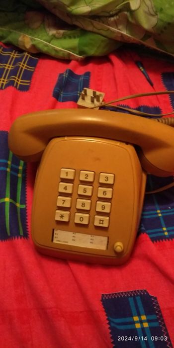Телефоны стационарные кнопочные