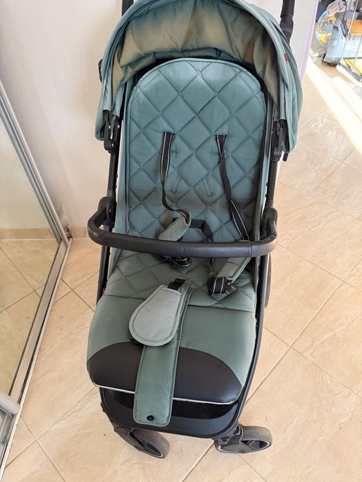 Прогулянкова коляска Carrello Bravo (Карелло Браво) всесезонна