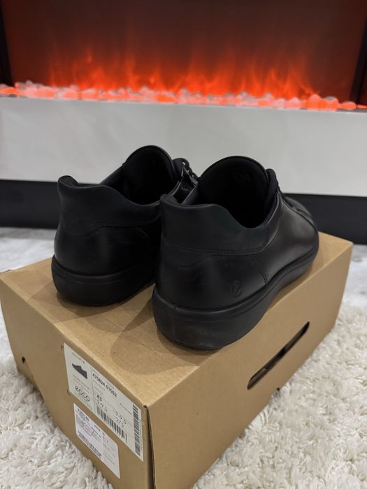 Нові кросівки ECCO SOFT 7 M
