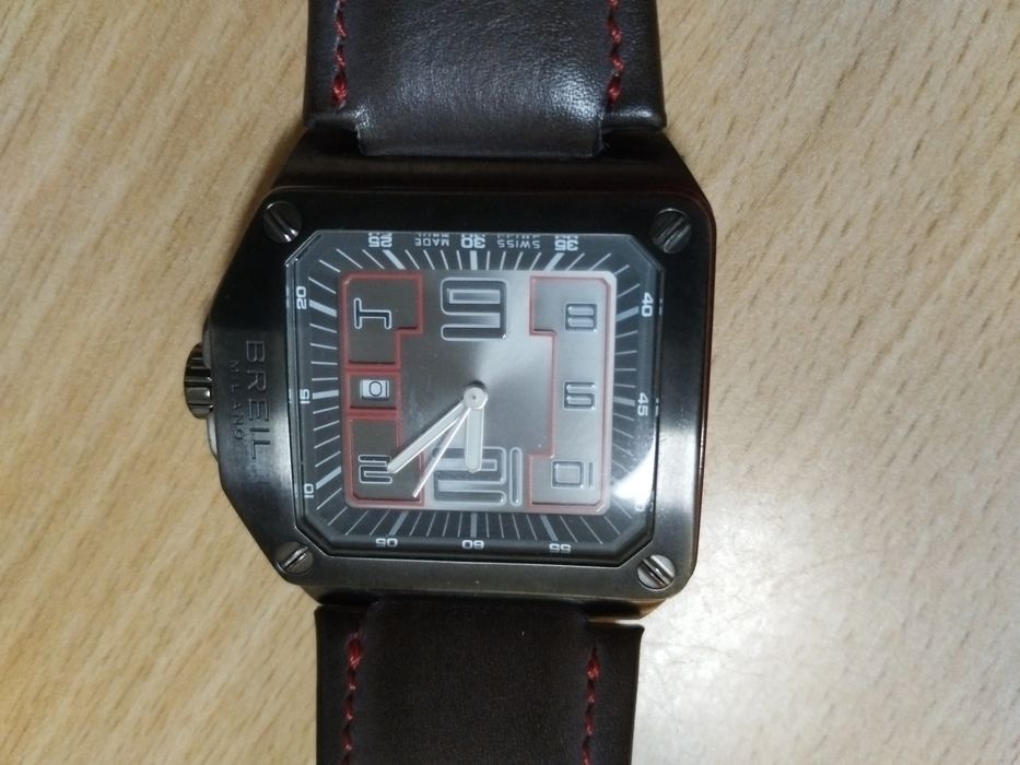 Relógio marca Breil