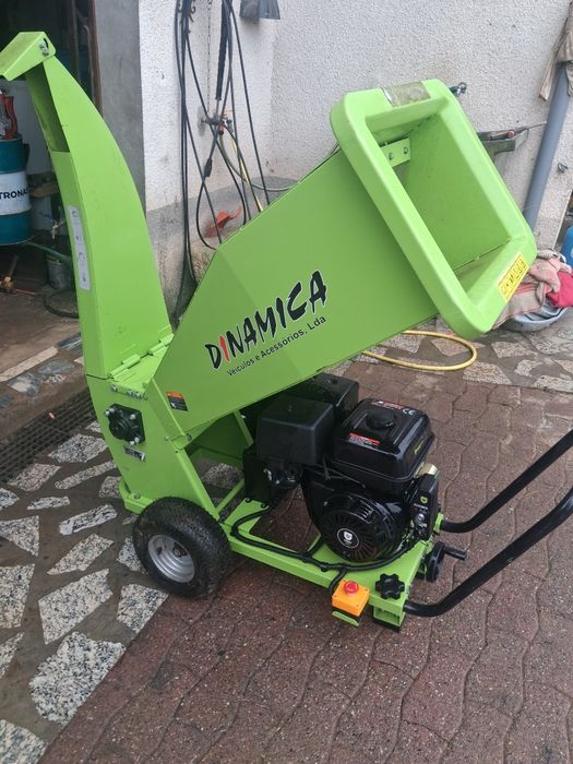 Aluguer triturador de jardin i várias máquinas de jardinagem