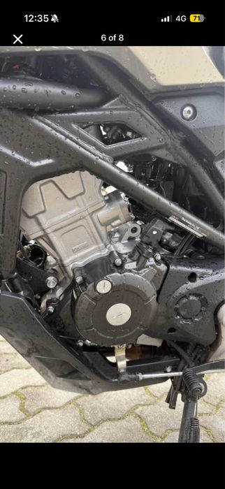 Honda cb125r 2024, prateada/dourada